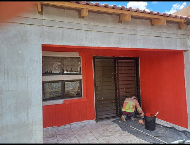 2 BEDROOM HOUSE FOR SALE IN ORLANDO WEST